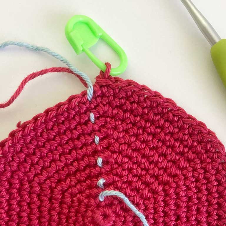 5 Ways To Use Stitch Markers In Crochet, Beginner Amigurumi Basics